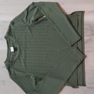 Long Sleeve crop top